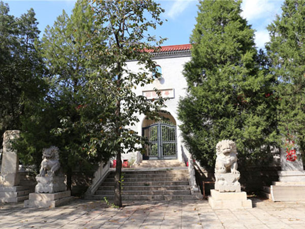北京昌平华夏陵园